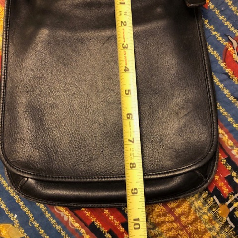 Black vintage Coach crossbody bag - Picture 8 of 11